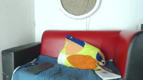 lana_robertt online show from July 17, 2026, 7:48 am