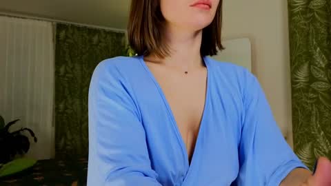 Lana online show from December 26, 2024, 6:43 pm