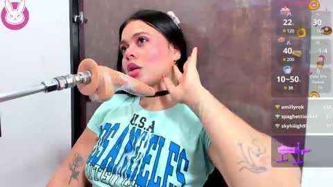 Lana online show from March 5, 2025, 8:54 am