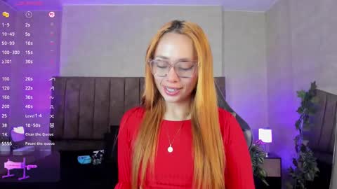 Snapshot of lanaamills chatting on October 24, 2025, 4:42 am Lana online show from October 24, 2025, 4:42 am