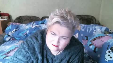 lanacat555 online show from January 12, 2026, 1:11 am