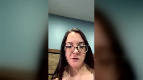 Snapshot of lanacolleen chatting on February 2, 2026, 9:02 pm lanacolleen online show from February 2, 2026, 9:02 pm