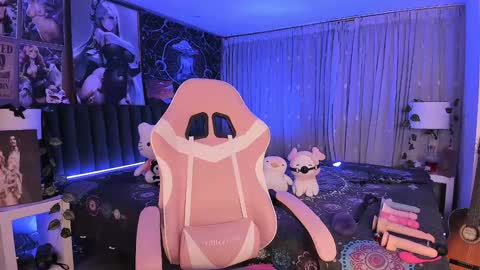 L A N A  online show from January 22, 2025, 3:52 am