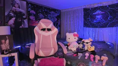 L A N A  online show from February 20, 2025, 6:28 am