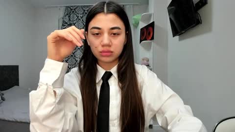 Lana online show from December 10, 2024, 4:34 am