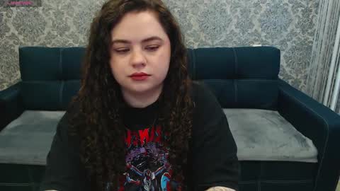 LanaRoub online show from April 3, 2026, 2:31 am