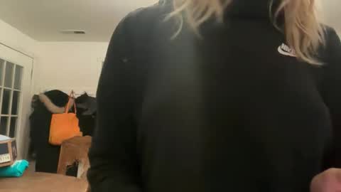 Snapshot of lanasharapovaxxx chatting on February 14, 2026, 1:46 am lanasharapovaxxx online show from February 14, 2026, 1:46 am