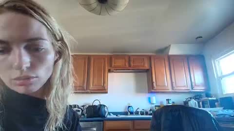 Snapshot of lanasharapovaxxx chatting on February 15, 2026, 7:43 pm lanasharapovaxxx online show from February 15, 2026, 7:43 pm