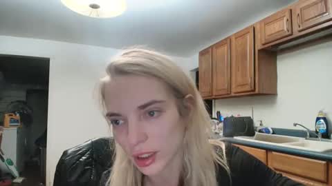 Snapshot of lanasharapovaxxx chatting on February 22, 2026, 2:24 am lanasharapovaxxx online show from February 22, 2026, 2:24 am