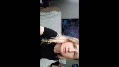 Snapshot of lanavismith chatting on June 3, 2026, 6:27 am LanaviSmith online show from June 3, 2026, 6:27 am
