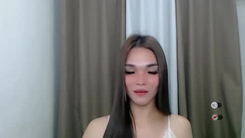 Snapshot of lanawyatt_ chatting on March 2, 2025, 8:18 pm lanawyatt_ online show from March 2, 2025, 8:18 pm