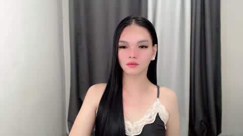 Snapshot of lanawyatt_ chatting on November 20, 2025, 2:06 pm lanawyatt_ online show from November 20, 2025, 2:06 pm
