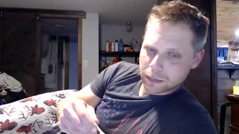 Snapshot of lancehardin chatting on May 11, 2026, 12:05 am Lance online show from May 11, 2026, 12:05 am