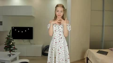 Snapshot of land_of_sweets chatting on December 22, 2024, 6:04 pm land_of_sweets online show from December 22, 2024, 6:04 pm