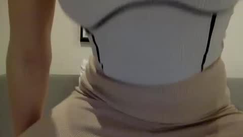 langoria online show from December 23, 2025, 10:02 am