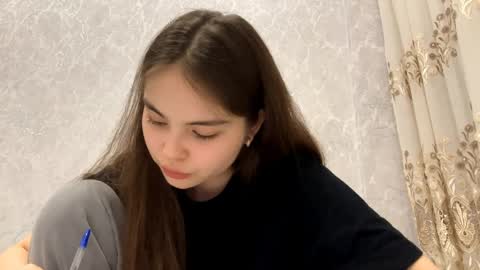 Alice online show from April 6, 2026, 2:51 pm