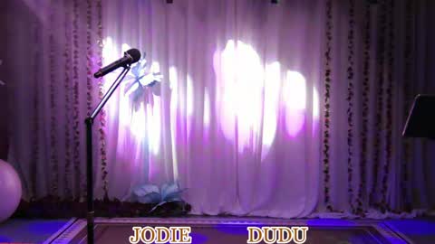 lankwaifong_cindy online show from May 19, 2026, 2:51 am