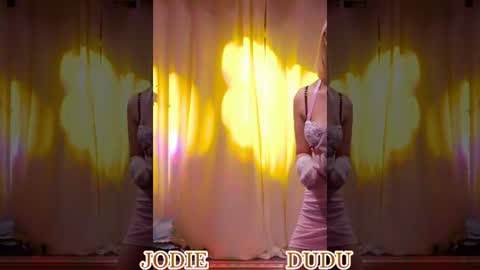 lankwaifong_cindy online show from June 27, 2026, 12:22 pm