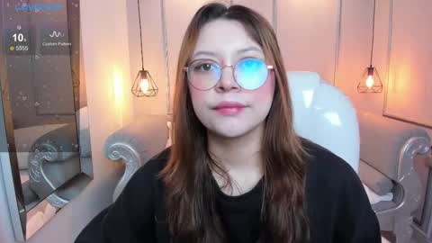 Lanna online show from February 21, 2025, 11:55 am