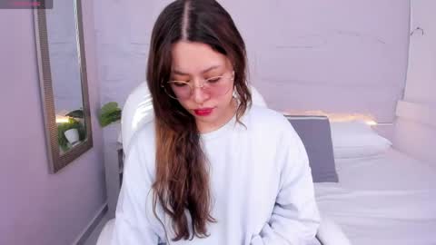 Snapshot of lanna_18_ chatting on May 1, 2026, 11:15 am Lanna online show from May 1, 2026, 11:15 am