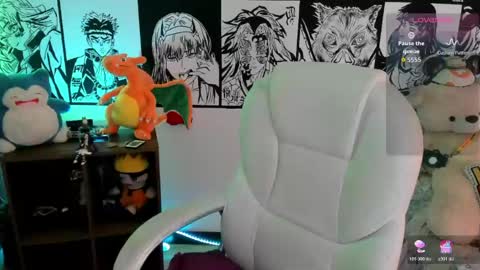 lanna miller     online show from May 28, 2026, 7:22 pm