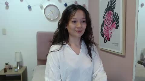 Lanna online show from June 23, 2026, 1:31 pm