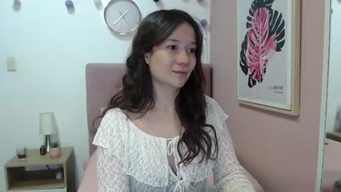 Lanna online show from July 18, 2026, 1:26 pm