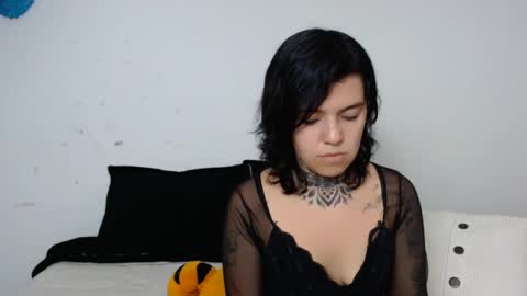 Snapshot of lannie_gonzales chatting on January 15, 2025, 9:51 pm LANNIE online show from January 15, 2025, 9:51 pm