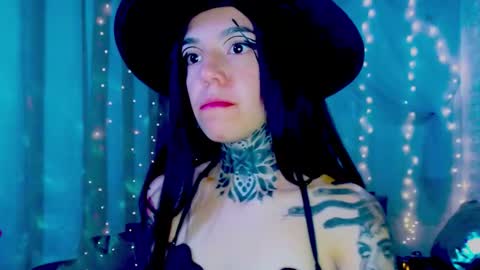 LANNIE   online show from March 13, 2026, 3:35 am