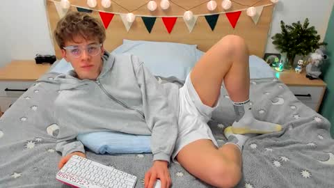 Fandi online show from December 29, 2024, 4:30 pm