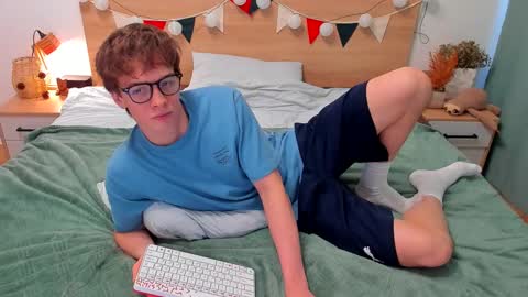 Fandi online show from November 16, 2025, 9:59 am