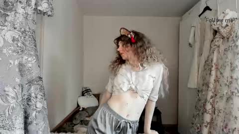 lanshan_classy online show from June 9, 2026, 8:04 am