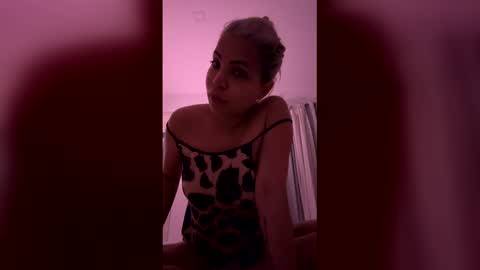 Snapshot of lara_11_11 chatting on March 16, 2026, 9:30 pm lara_11_11 online show from March 16, 2026, 9:30 pm