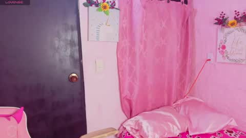 Snapshot of lara_aisha chatting on April 29, 2026, 7:42 pm LARA online show from April 29, 2026, 7:42 pm