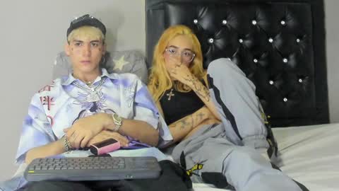 lara_and_caleb online show from January 23, 2025, 8:04 am