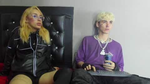 lara_and_caleb online show from February 4, 2025, 6:25 am