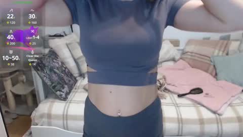 Lara online show from November 2, 2025, 4:20 pm