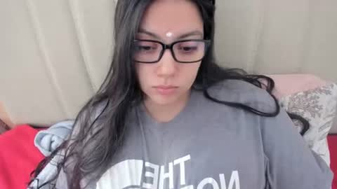 Snapshot of laracamille chatting on February 8, 2026, 2:31 pm lara online show from February 8, 2026, 2:31 pm