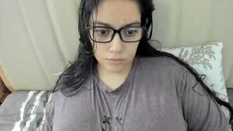 Snapshot of laracamille chatting on March 9, 2026, 2:54 pm lara online show from March 9, 2026, 2:54 pm