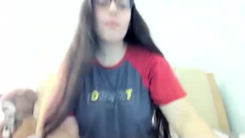 Snapshot of laracamille chatting on March 24, 2026, 3:50 pm lara online show from March 24, 2026, 3:50 pm