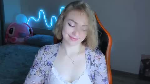 LaraKrein lk online show from March 2, 2026, 2:13 pm