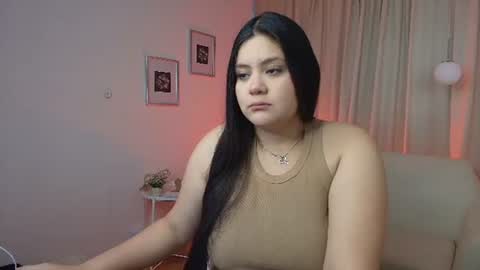 laran_jean online show from July 25, 2026, 12:14 pm