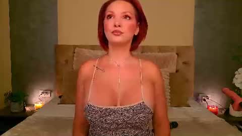 LaraQuinn online show from July 28, 2026, 5:12 pm