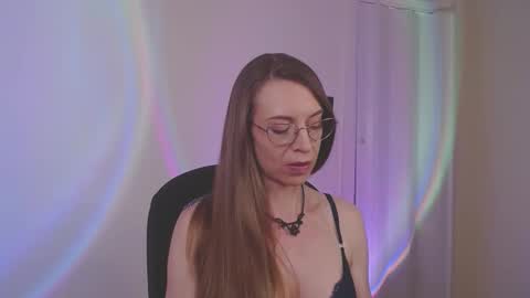 larawintersxxx online show from April 25, 2026, 9:01 pm