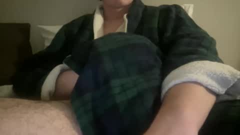 HUNG YUNG STR8 online show from February 18, 2026, 10:06 pm