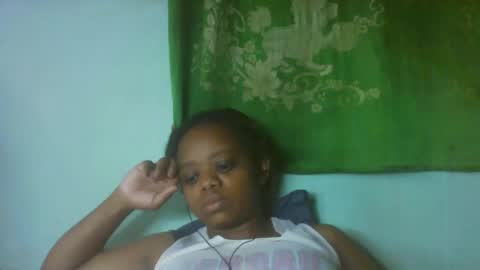 Snapshot of larissa645771 chatting on February 23, 2026, 6:05 pm larissa645771 online show from February 23, 2026, 6:05 pm