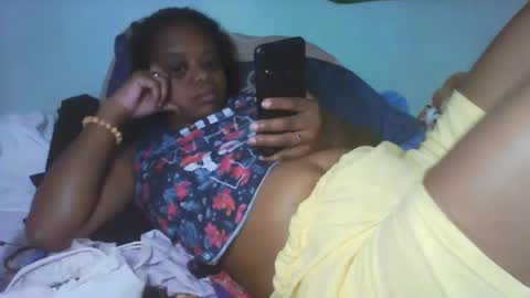 Snapshot of larissa645771 chatting on March 6, 2026, 7:54 pm larissa645771 online show from March 6, 2026, 7:54 pm