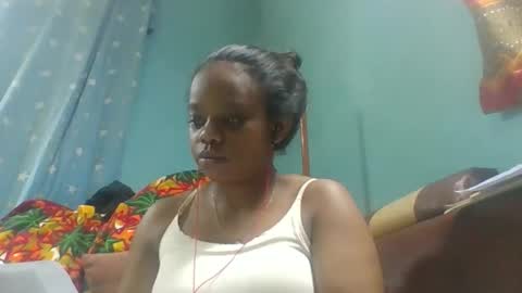 Snapshot of larissa645771 chatting on April 15, 2026, 6:04 pm larissa645771 online show from April 15, 2026, 6:04 pm