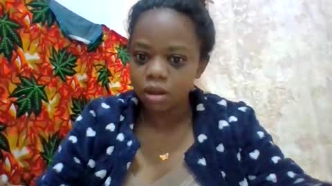 larissa645771 online show from June 10, 2026, 4:01 am