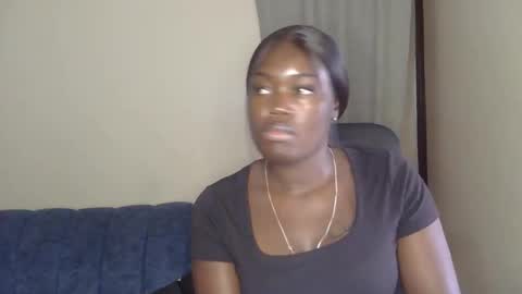 Snapshot of larvy12 chatting on February 3, 2026, 11:26 am larvy12 online show from February 3, 2026, 11:26 am